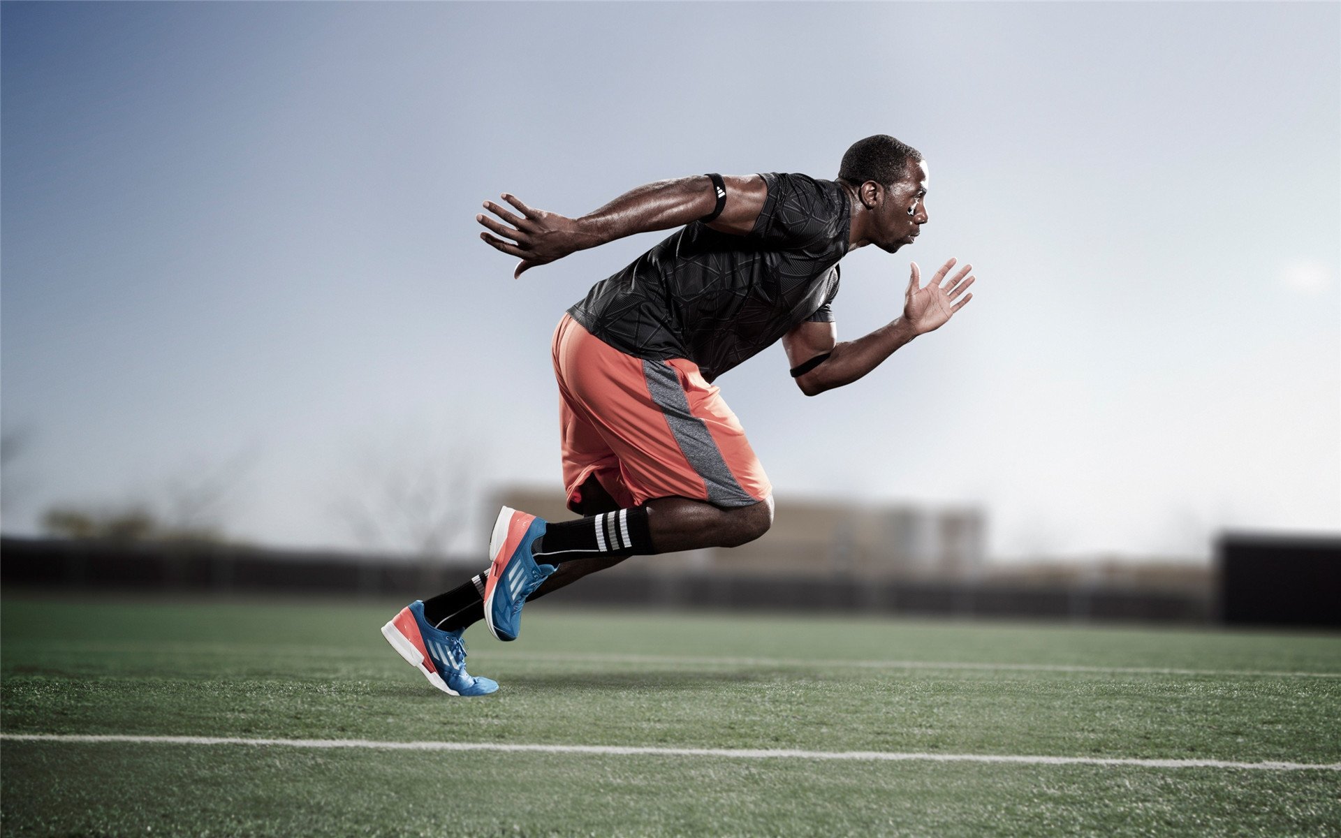 奥格斯堡主场大胜对手，喜迎胜利，奥格斯堡市