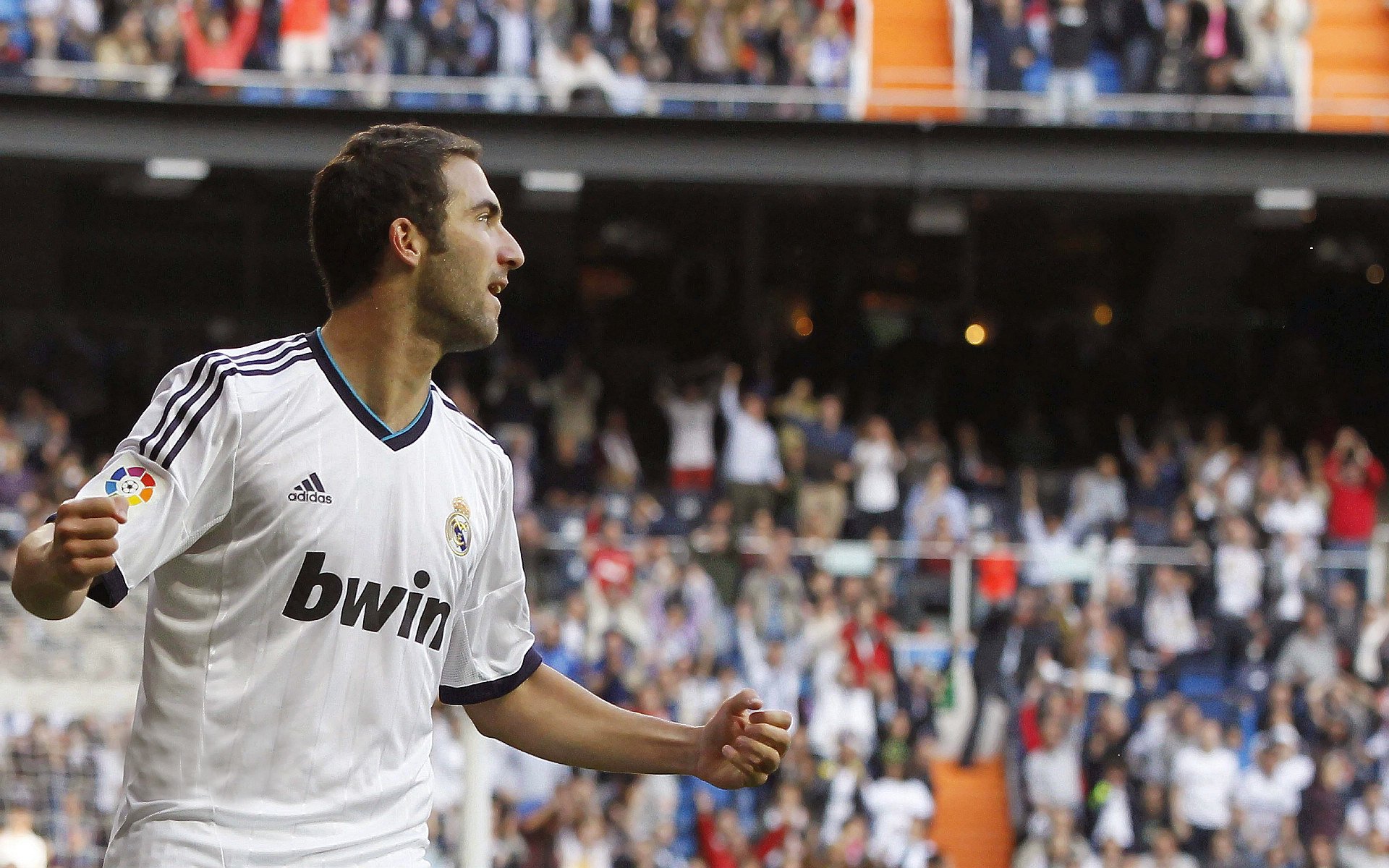 步行者组建“球员摄影团”，发布亲自拍摄生活照，步行者队球员