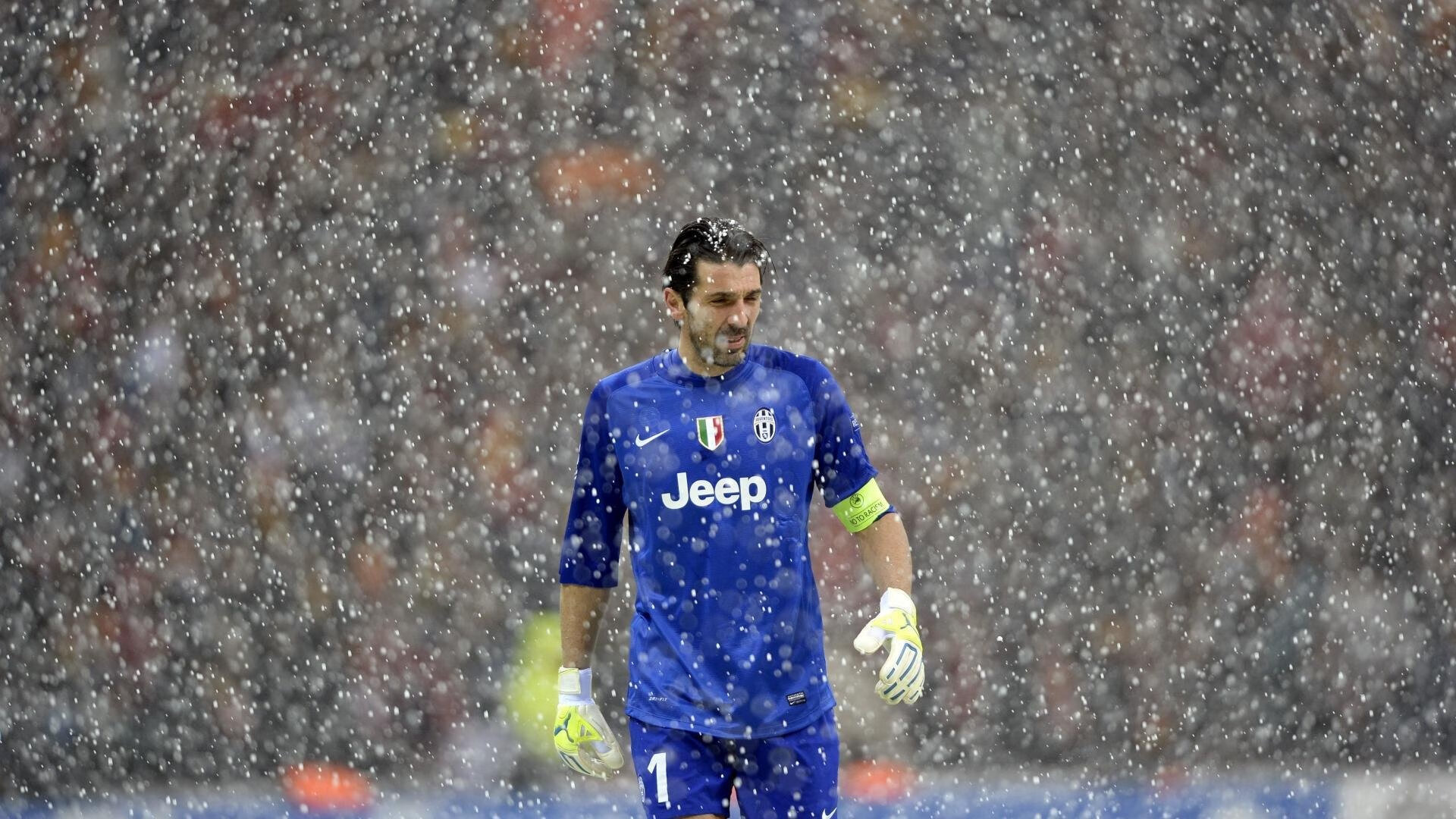 西甲:马德里双雄激战,积分差距仅剩1分,马德里竞技历年西甲排名